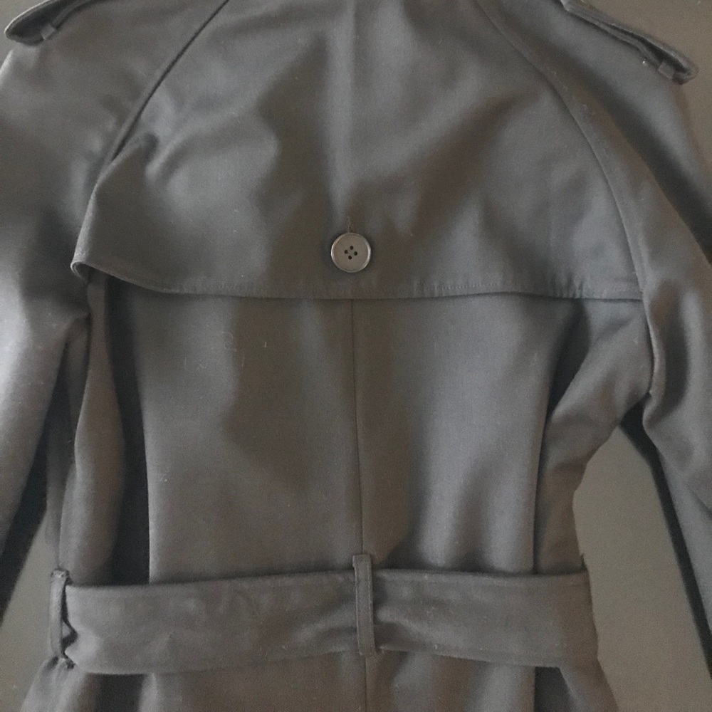 Fall/ raincoat - Picture 6 of 8